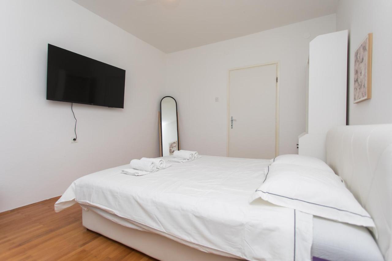 Beus Downtown Apartment Сплит Екстериор снимка