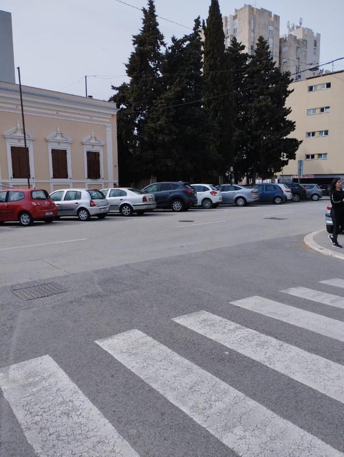 Beus Downtown Apartment Сплит Екстериор снимка